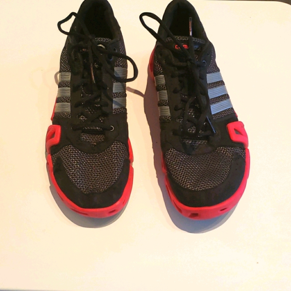 Adidas tennis shoes